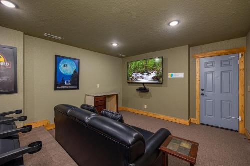 Serenity Peak Chalet