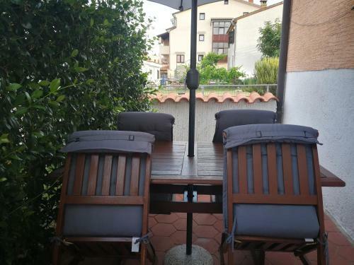 Apartment Viti With Garden And Barbecue