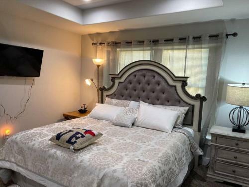 Master Bedroom Suite In A Shared House Near Downtown Dallas