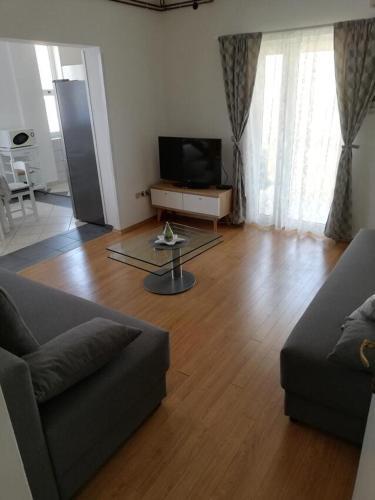 Apartments By The Sea Grebastica, Sibenik - 9695