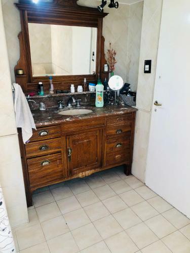 Hermosa Casa Con Pileta En B Privado