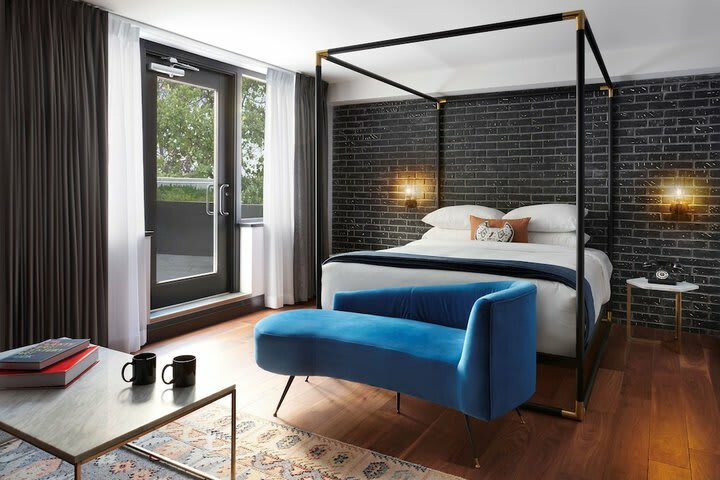 Comfort Hotel Downtown