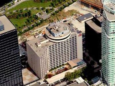 Hotel Renaissance Vancouver