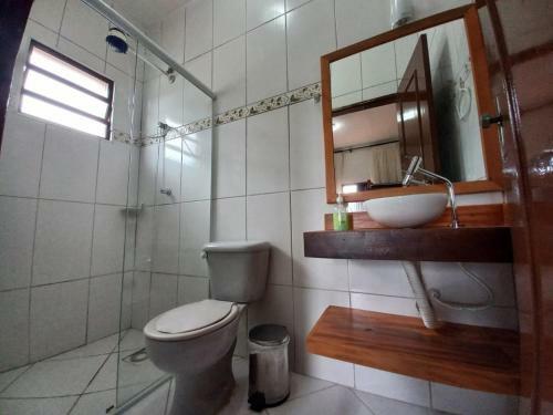 Casa 23 No Bairro Do Maitinga A 500m Da Praia
