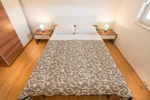 Apartment In Kakma/biograd Riviera 40380