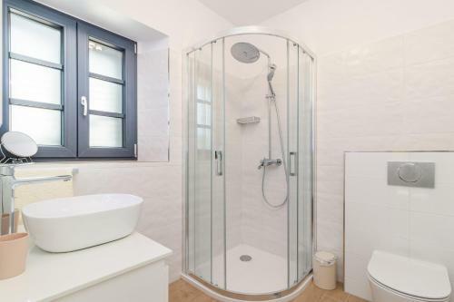 Villa Grazia With Heated Pool