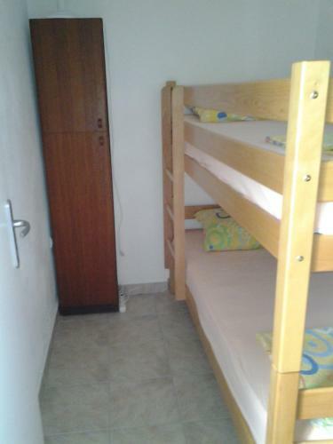 Apartmani La?tro