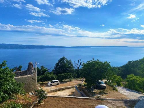 New Villa Ole, Stone House, Sea View, Jacuzzi