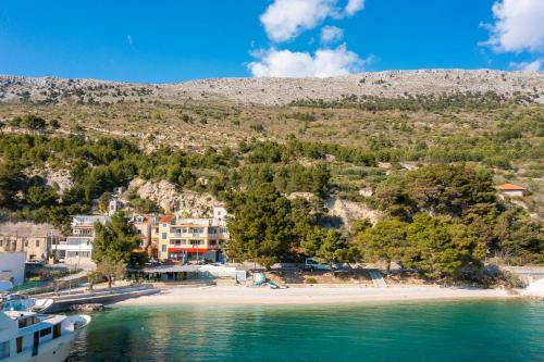 Apartamento J.b. Beachfront Suites