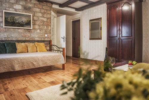 Posada Tri Mudraca Inn