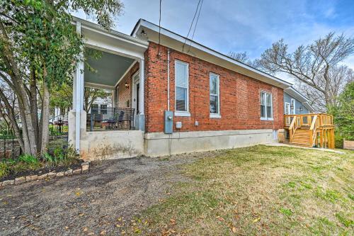 Historic Watson Brick House With Private Deck