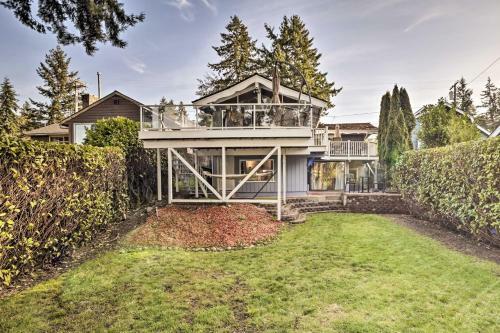 Luxe Federal Way Retreat With Dock And Fire Pit!