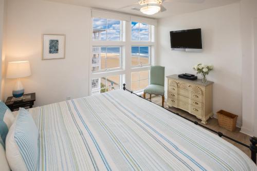 The Sanctuary - Neptune's Castle Penthouse B405