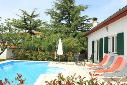 Villa Mate