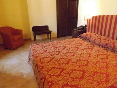 Hotel Relais Il Postiglione - Antica Posta Dei Chigi