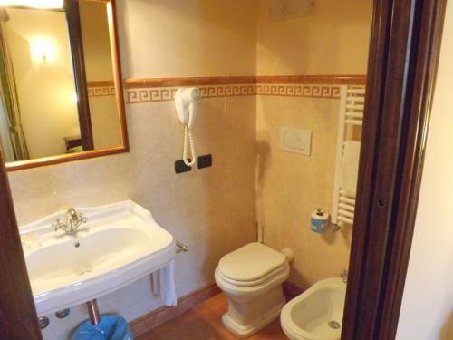 Hotel Relais Il Postiglione - Antica Posta Dei Chigi