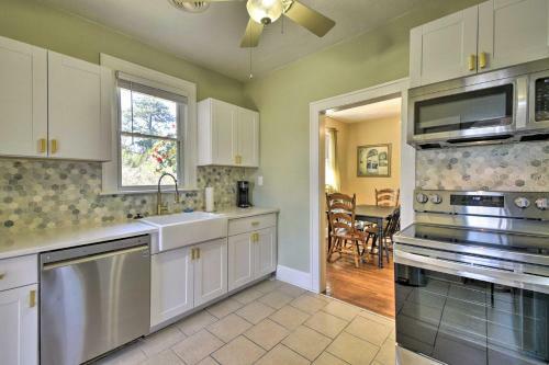 Lovely Hampton Home Less Than 6 Mi To Outlook Beach!