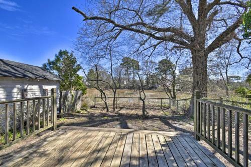 Lovely Hampton Home Less Than 6 Mi To Outlook Beach!