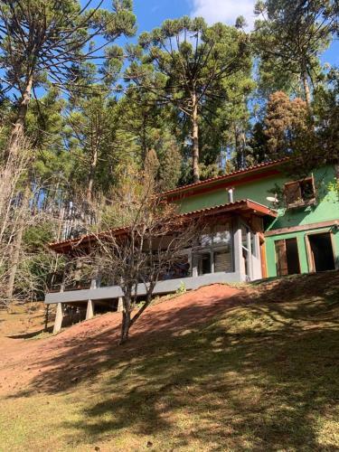 Chal� Arauc�ria Campos Do Jordao