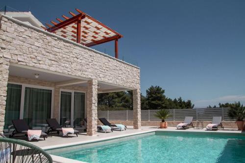 Beautiful Villa Fantasy 2