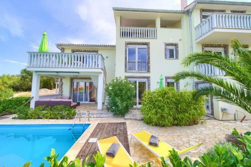 Villa Residencia La Famiglia