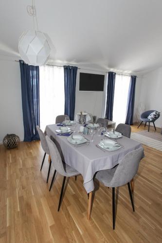 Luxury Apartment Lavanda