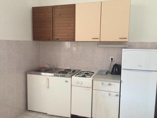 Apartments With A Parking Space Mandre, Pag - 6473