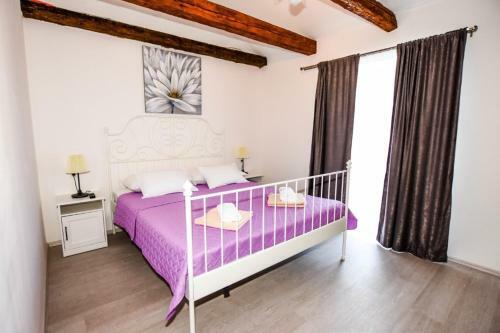 Holiday Home Ante - Garden Terrace
