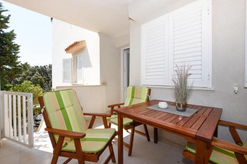 Apartments With A Parking Space Mandre, Pag - 18273