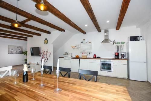 Villa Mate