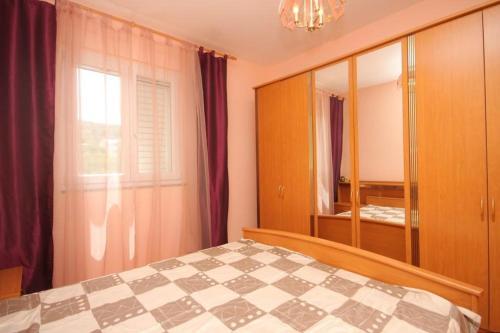 Apartments With A Parking Space Kraj, Pasman - 8288