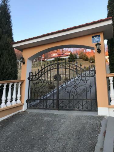 Apartamento Ku?a Za Odmor Magdalena&v