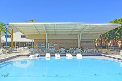 Hotel Diroma Fiori-piscinas/cozinha