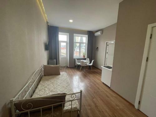Apartment Old Avenue