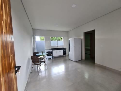 Casa Nova Agrad�vel E Aconchegante