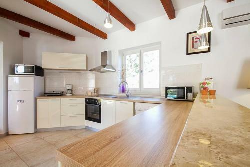 Villa Krmed With Private Pool