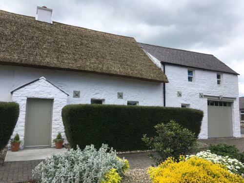 Connells House Thatched Cottage