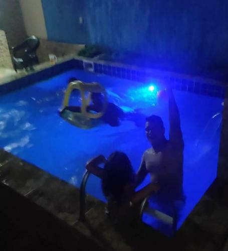 Linda Casa Em Ponta De Areia Com Piscina