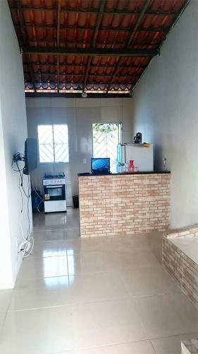 Linda Casa Em Ponta De Areia Com Piscina