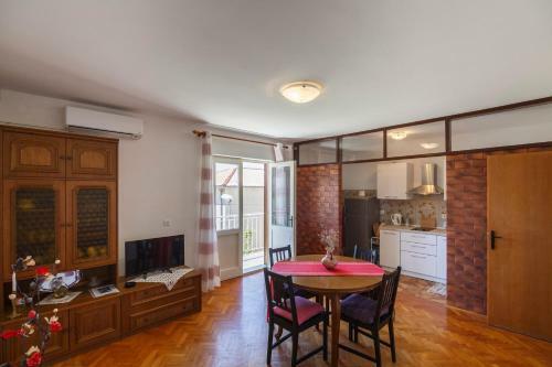 Apartamento Secret Garden Komiza