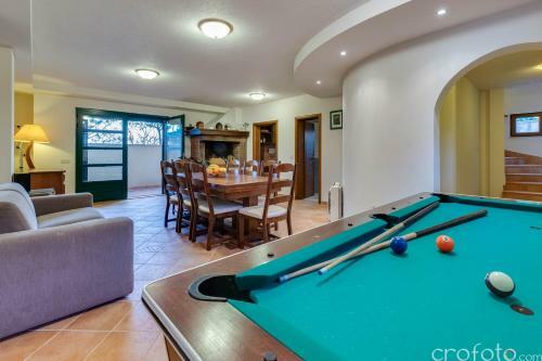 Super Luxuri�se Villa Directly On The Sea