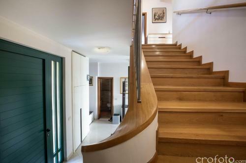 Super Luxuri�se Villa Directly On The Sea
