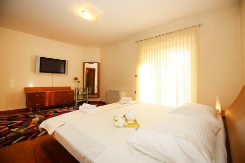 5* Seaview Villa Clara For 12+ Guests, Ko?ino