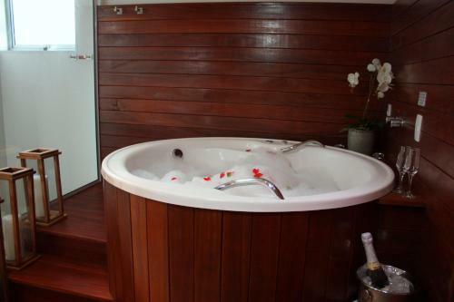 Hotel �pice Motel