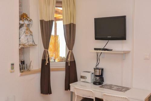 Hostal Apartment And Room Sveti Jakov