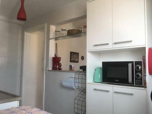 Sahy - Aldeia Dos Reis, Condado - Apartamento Quarto E Sala