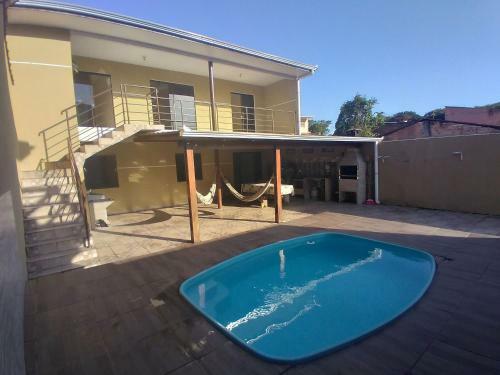 Apartamento Sobrado Com Piscina Em Caioba