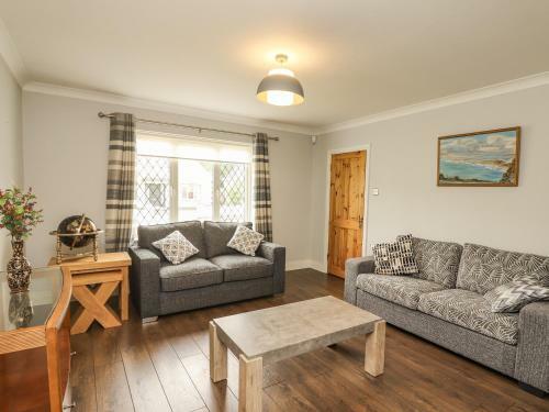 17 Clover Hill