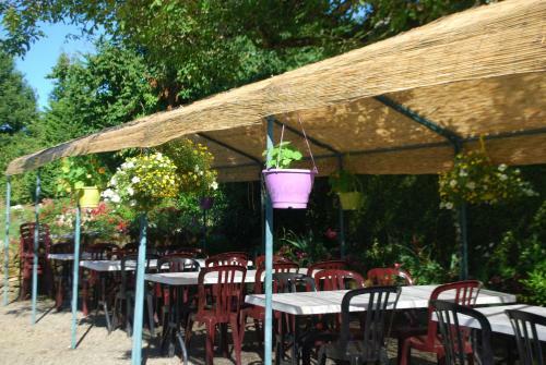 Hotel Le Ranch Des Lacs