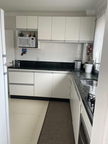 Apartamento Novo Enseada 100mtrs Praia
